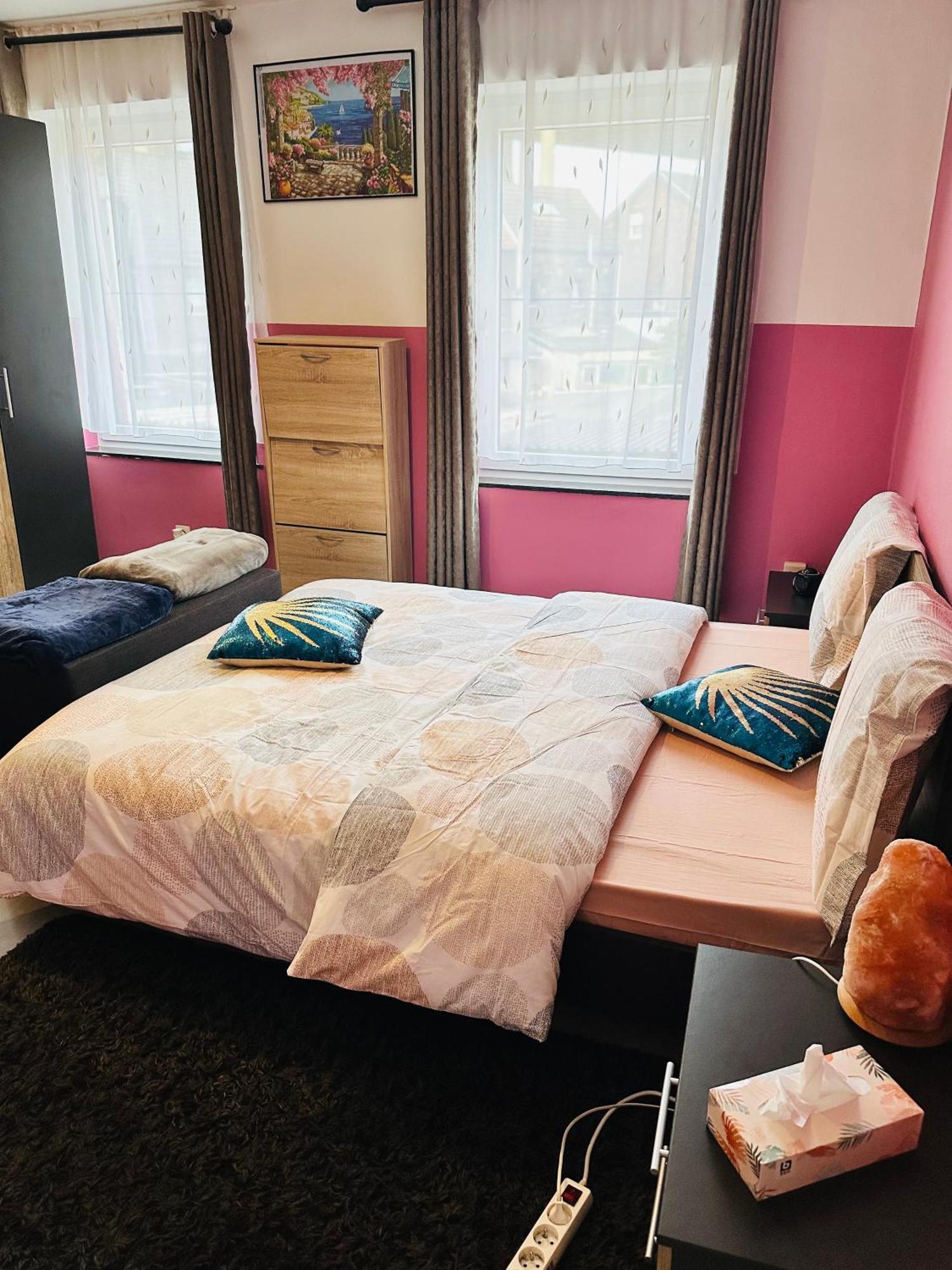 Bien-Etre-Au-Calme Et Parking Gratuit Villa Seraing Kültér fotó